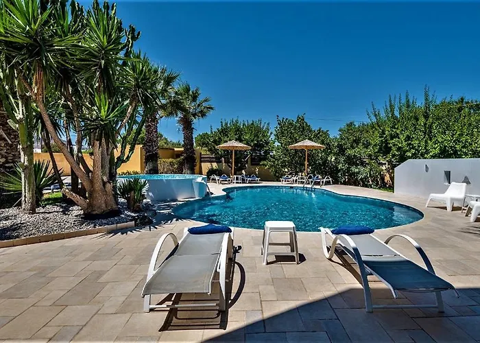 Xenos 2 With A Private Pool,near The Sea Вилла Тигаки