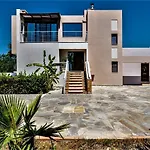 Xenos 2 With A Private Pool,near The Sea * Tigaki