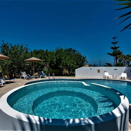 Xenos 2 With A Private Pool,near The Sea * Τιγκάκι