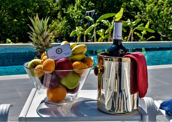 Villa Xenos 2 With A Private Pool,near The Sea Tigaki