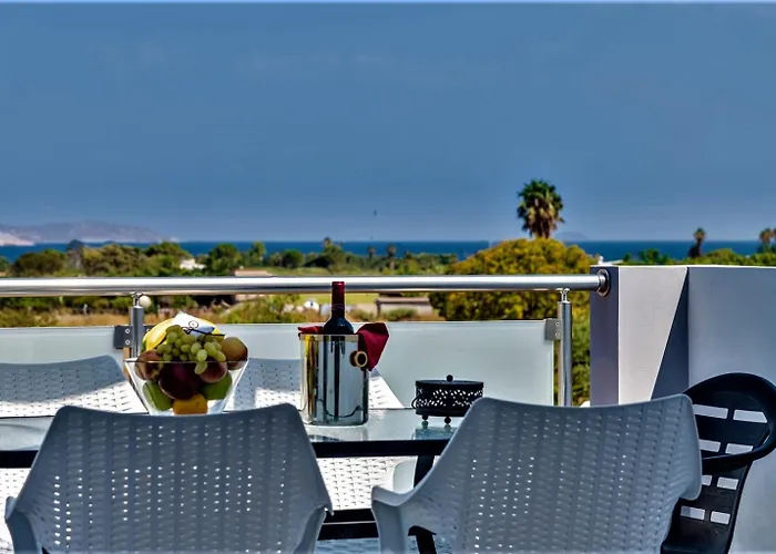 Xenos 2 With A Private Pool,near The Sea Tigaki