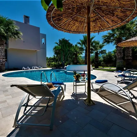 Βίλα Xenos 2 With A Private Pool,near The Sea Τιγκάκι